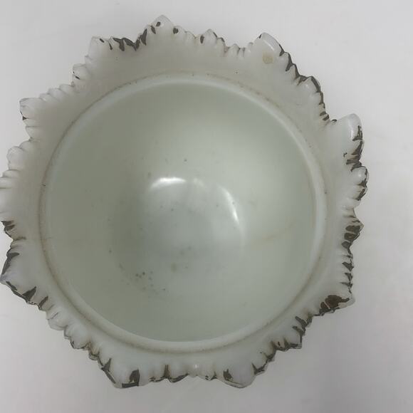 Vintage 19th Century Westmoreland Milk Glass Apple Jar - Picture 5 of 8